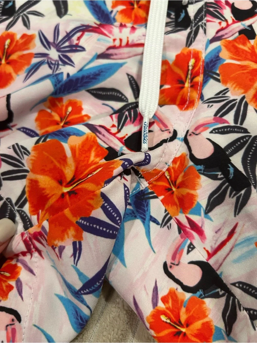 Chubbies Men's The Pool Parties Lined Swim Trunks Size M